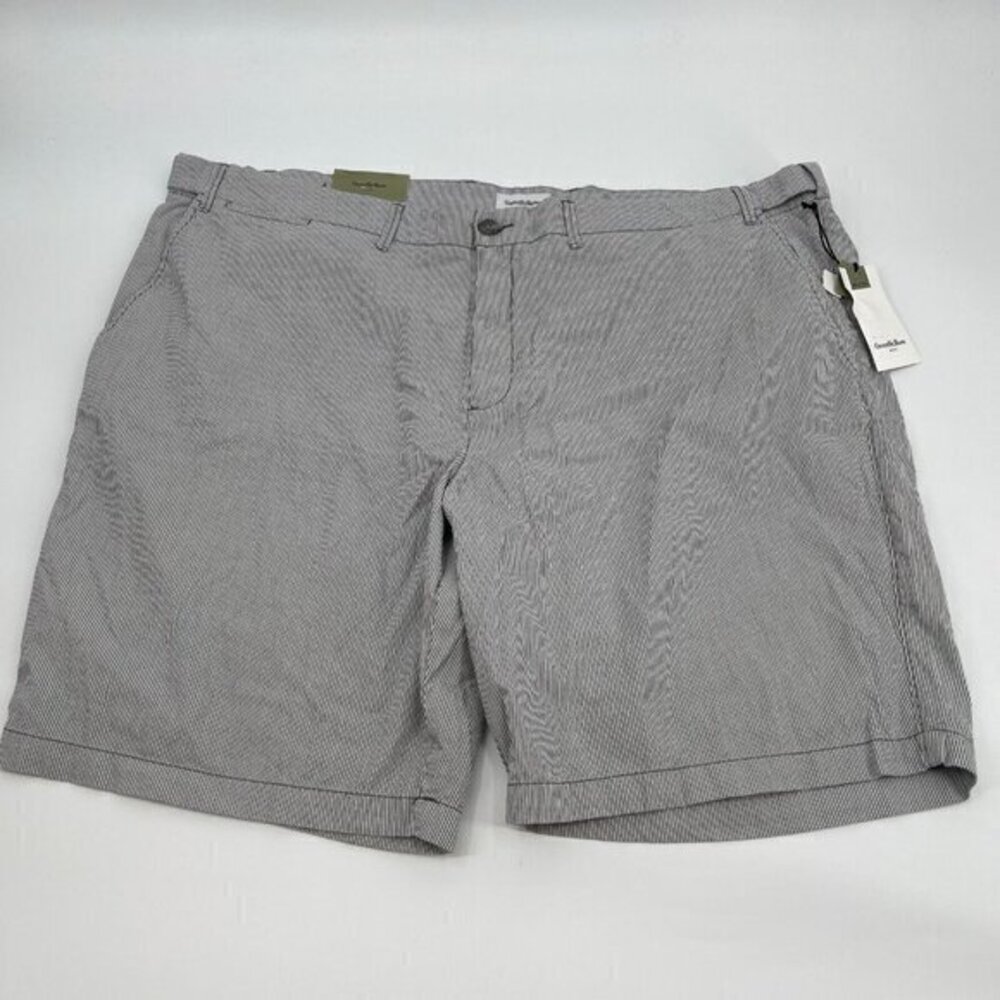 Goodfellow & Co Mens Shorts Waist 50 Gray 10.5 Inseam Casual Gray Stripe New